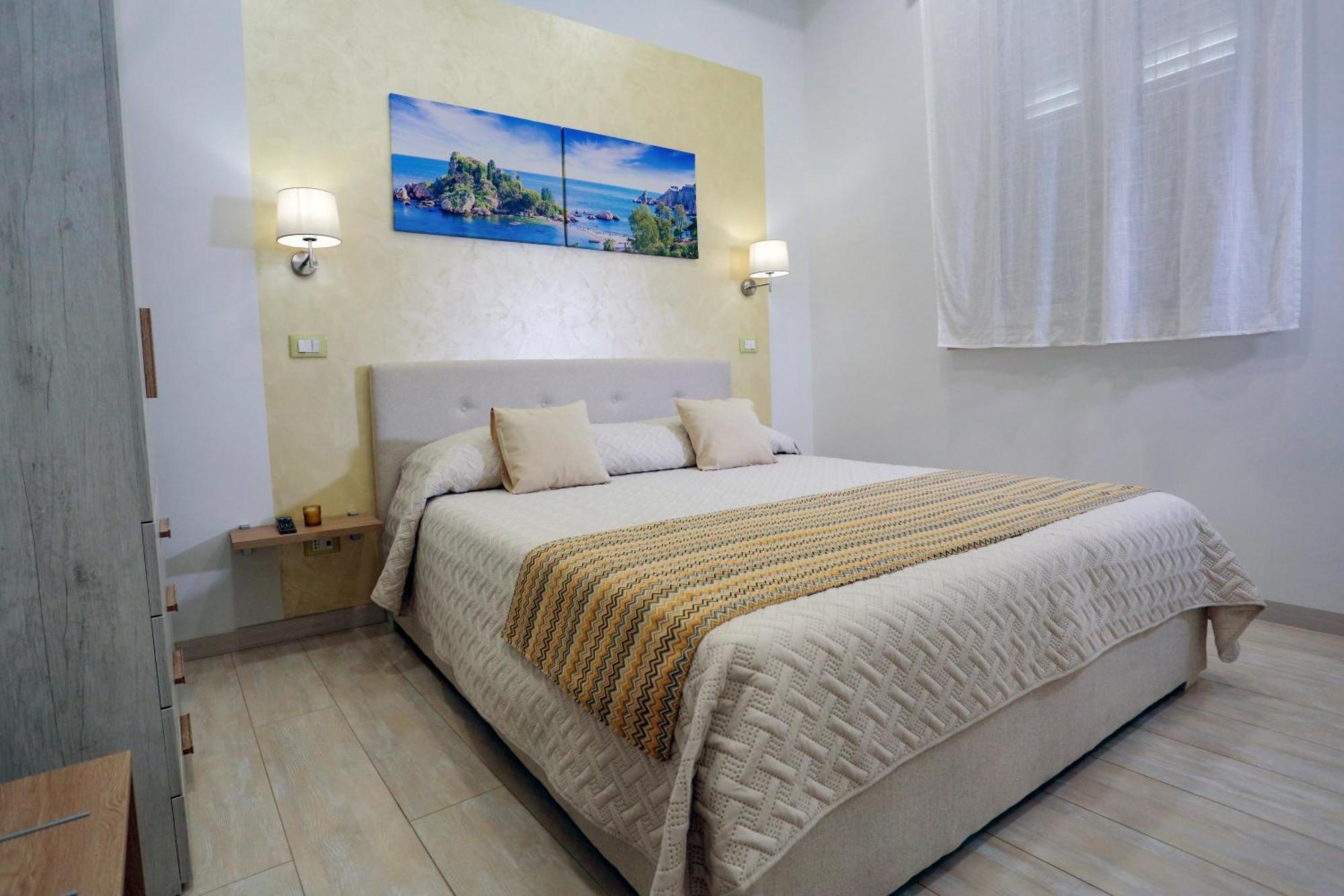 Theos Holidays Apartments Giardini Naxos Dış mekan fotoğraf